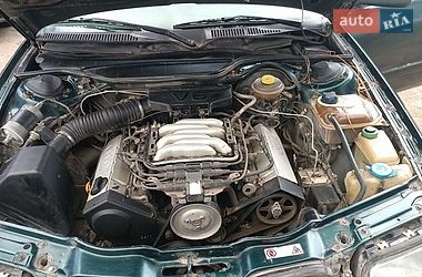 Седан Audi 100 1993 в Острозі