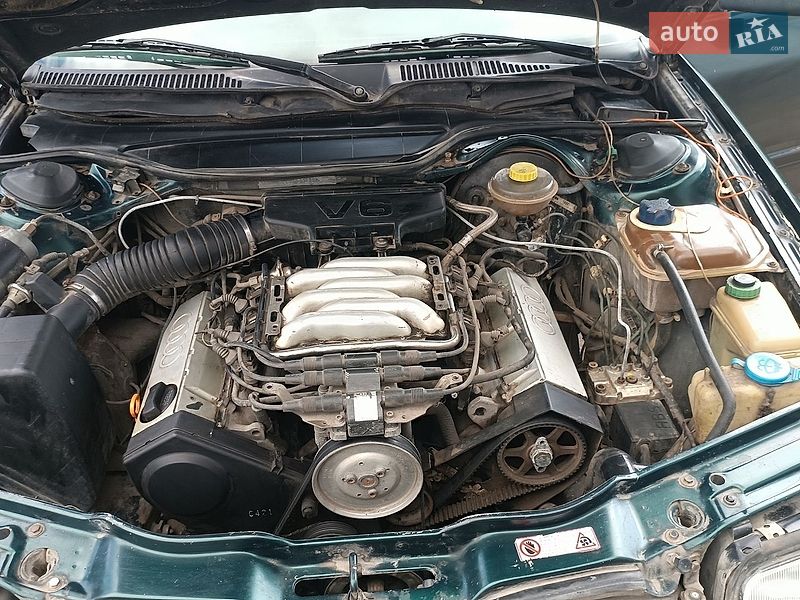 Седан Audi 100 1993 в Острозі