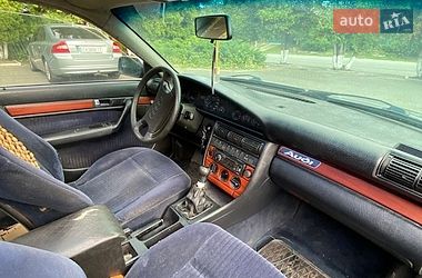 Седан Audi 100 1991 в Глухове