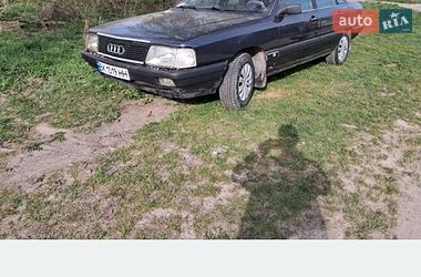 Седан Audi 100 1988 в Рівному