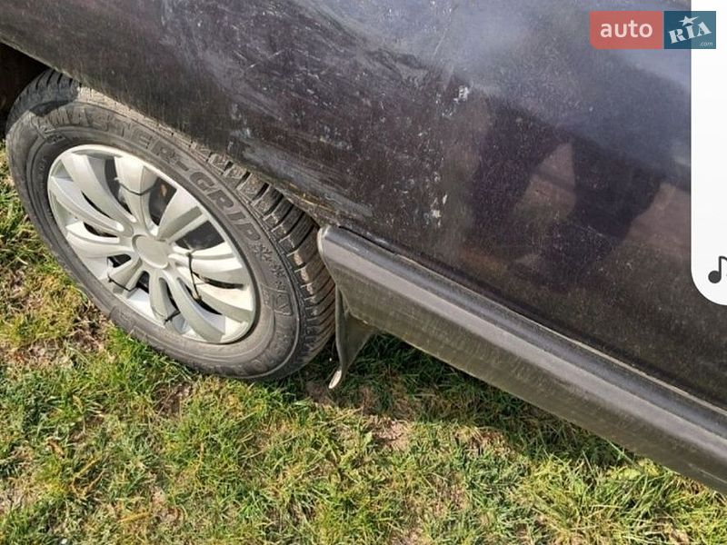 Седан Audi 100 1988 в Рівному