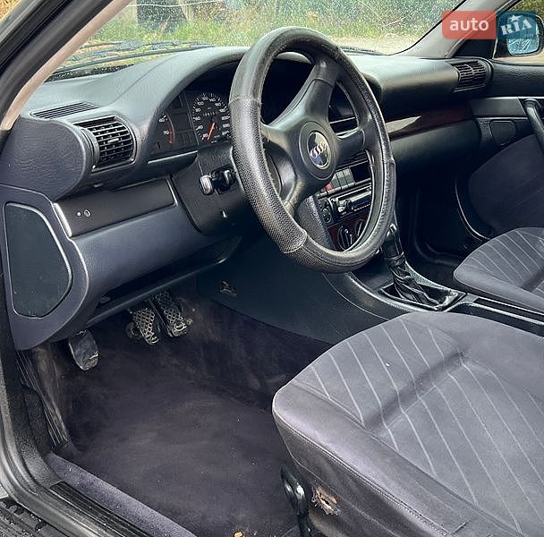 Седан Audi 100 1994 в Дрогобичі
