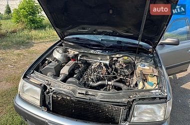 Седан Audi 100 1992 в Смілі