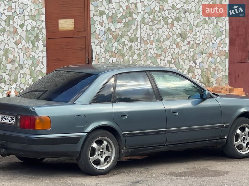 Седан Audi 100 1991 в Нежине