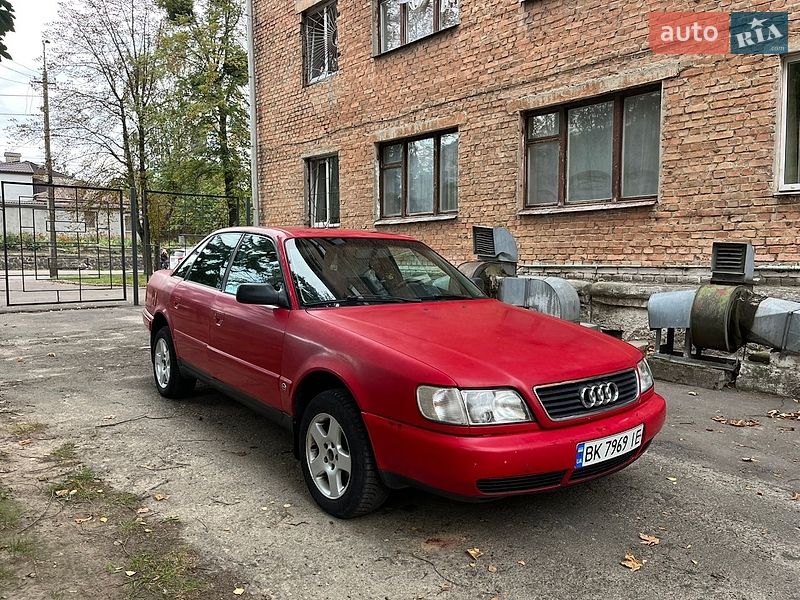 Седан Audi 100 1991 в Ровно