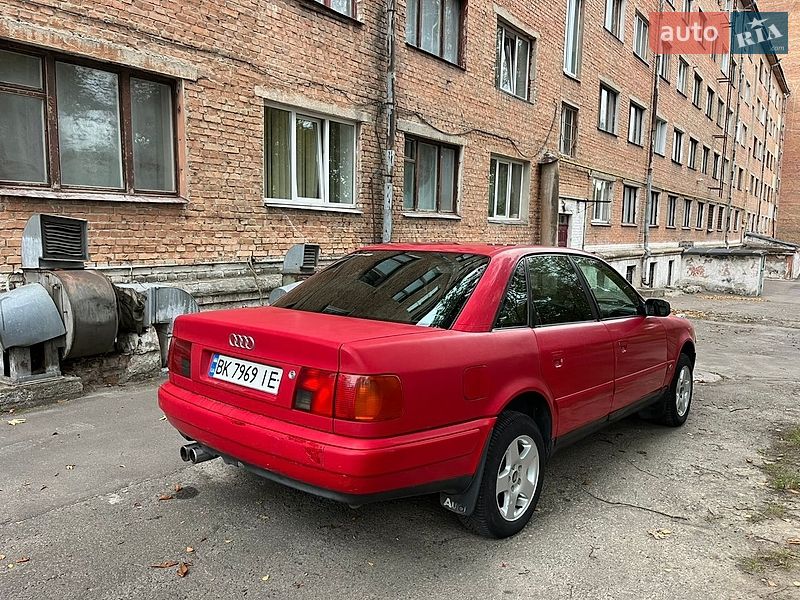 Седан Audi 100 1991 в Ровно