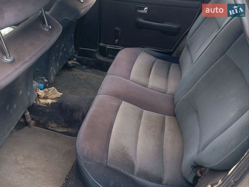 Универсал Audi 100 1984 в Мизоче