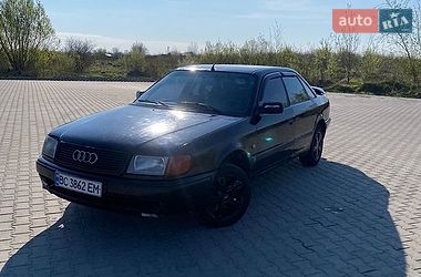 Седан Audi 100 1992 в Городке