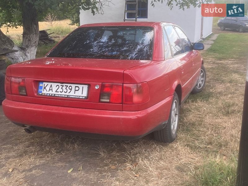 Седан Audi 100 1991 в Миронівці