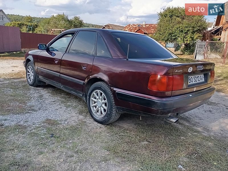 Седан Audi 100 1993 в Теребовлі