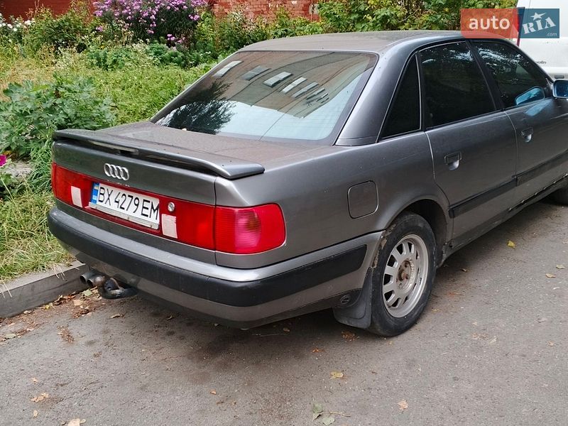 Седан Audi 100 1993 в Хмельницком