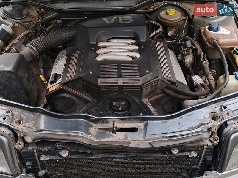 Седан Audi 100 1993 в Хмельницком