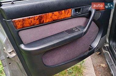 Седан Audi 100 1993 в Хмельницком