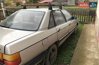 Седан Audi 100 1986 в Спасе