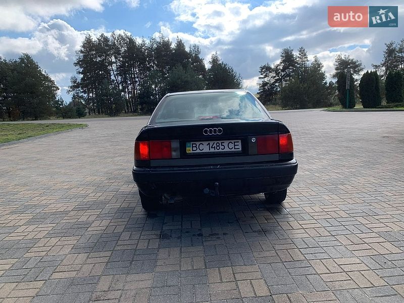 Седан Audi 100 1991 в Судовой Вишне