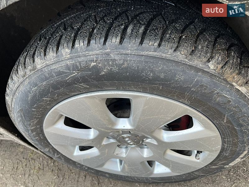 Седан Audi 100 1992 в Глухове фото 8 Седан Audi 100 1992 в Глухове