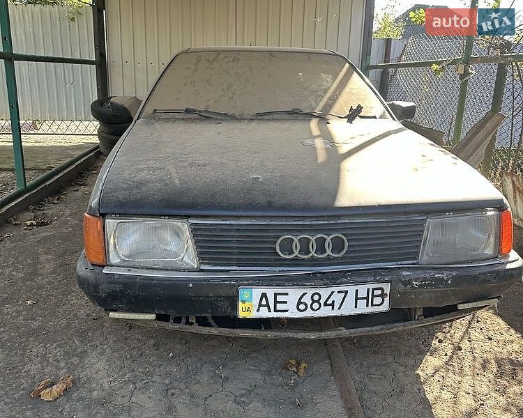 Седан Audi 100 1989 в Никополе