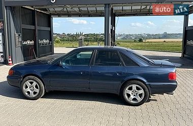 Седан Audi 100 1993 в Шумську