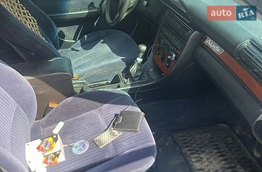 Седан Audi 100 1991 в Глухове