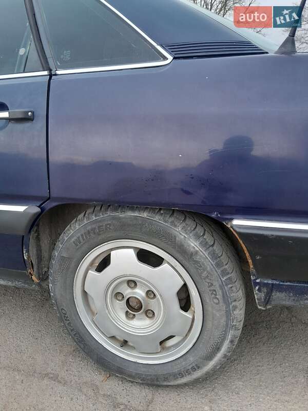 Седан Audi 200 1984 в Владимире