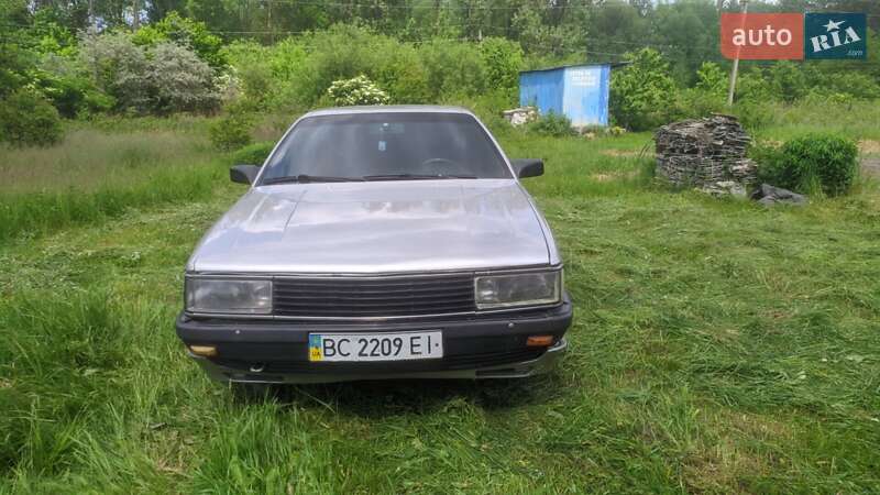 Седан Audi 200 1989 в Львове