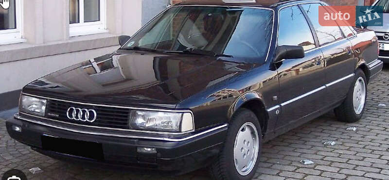 Седан Audi 200 1991 в Корсуне-Шевченковском