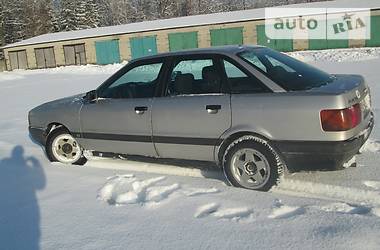 Седан Audi 80 1989 в Романове