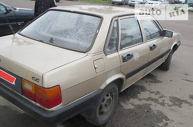 Седан Audi 80 1986 в Ровно