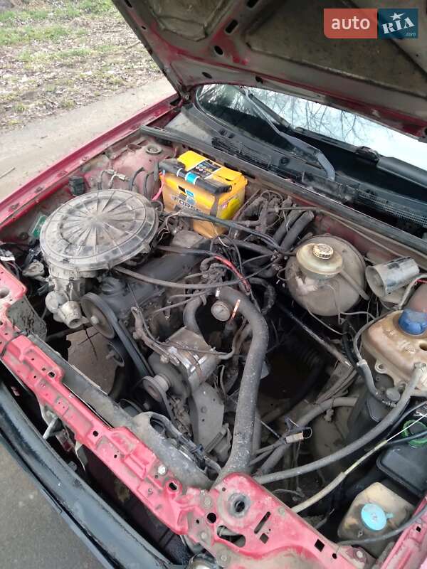 Седан Audi 80 1991 в Гайсине