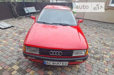 Седан Audi 80 1987 в Демидовке