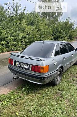 Седан Audi 80 1987 в Попельне