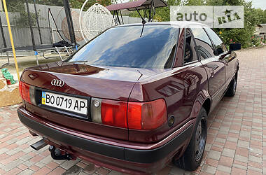 Седан Audi 80 1993 в Тернополі