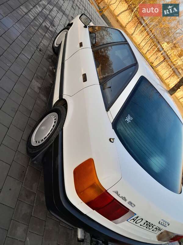 Седан Audi 80 1987 в Виноградові фото 7 Седан Audi 80 1987 в Виноградові