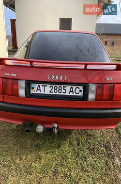 Седан Audi 80 1989 в Вижнице