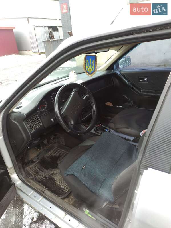 Седан Audi 80 1991 в Звенигородке