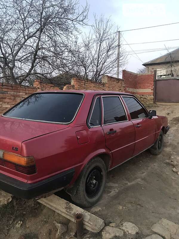 Седан Audi 80 1981 в Одессе