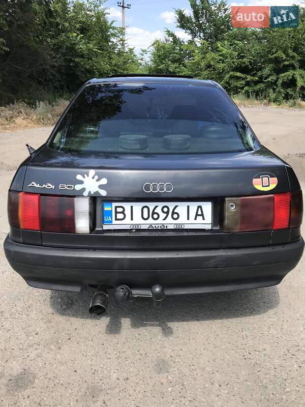 Седан Audi 80 1991 в Лубнах