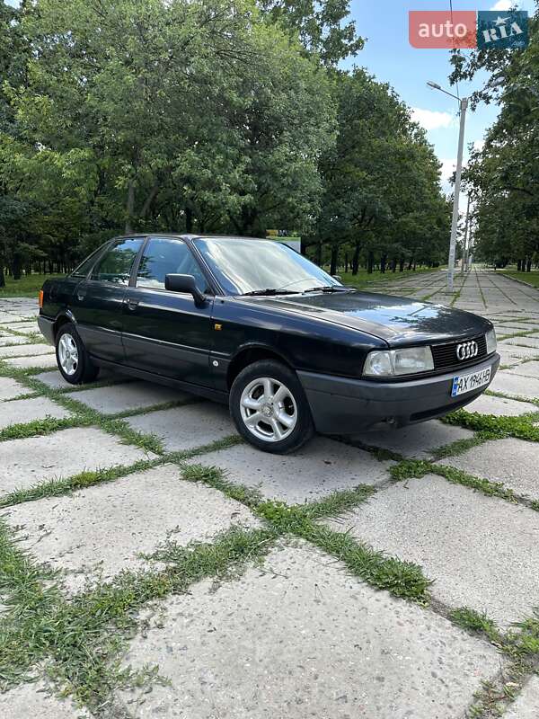 Седан Audi 80 1992 в Харькове