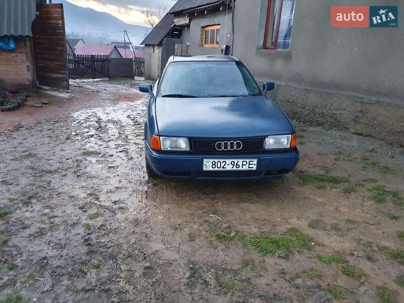 Седан Audi 80 1987 в Ужгороде