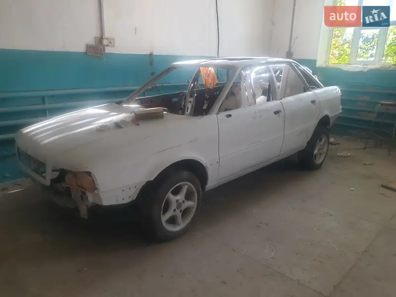 Audi 80