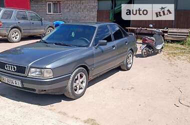 Седан Audi 80 1991 в Олевске