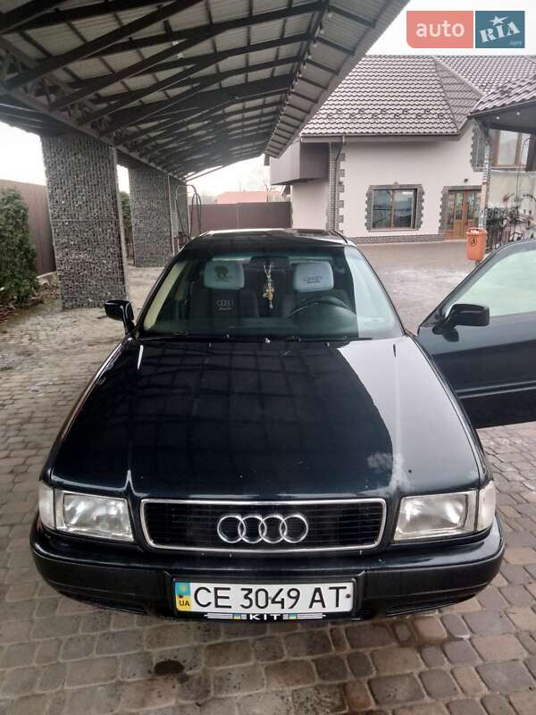 Седан Audi 80 1993 в Заставной