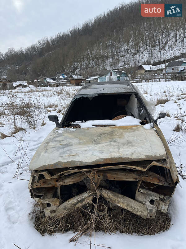 Седан Audi 80 1989 в Новой Ушице