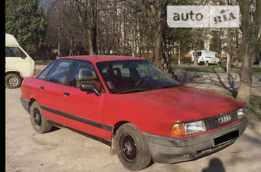 Седан Audi 80 1988 в Берестечку
