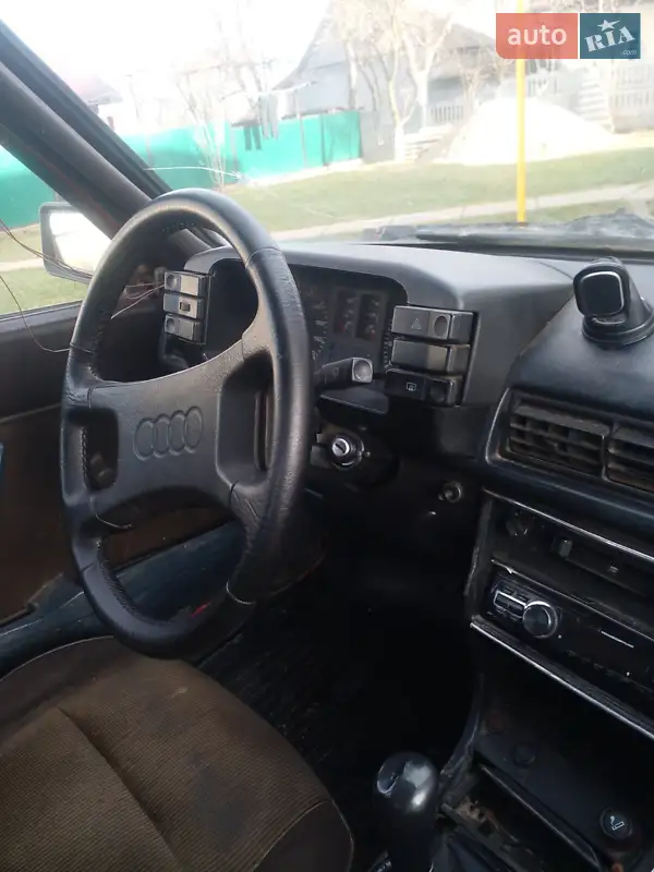 Audi 80