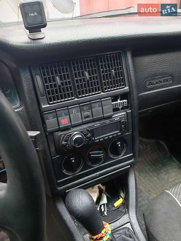 Audi 80 1988 Audi 80 1988