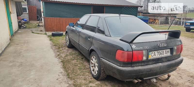 Седан Audi 80 1992 в Черкасах