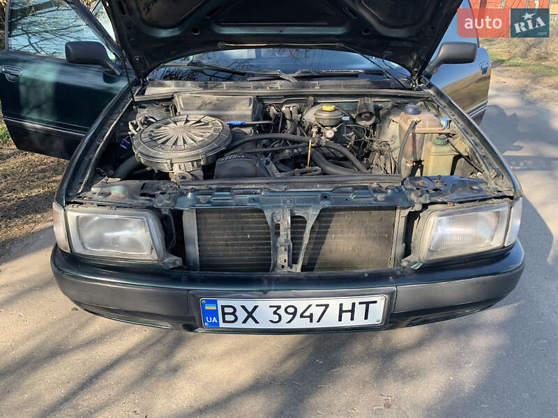 Седан Audi 80 1993 в Хмельницком