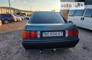 Седан Audi 80 1988 в Кременці