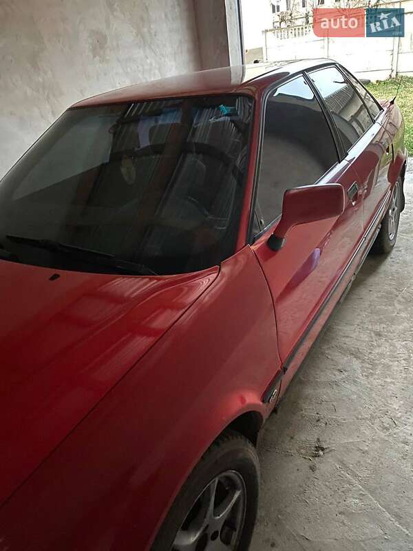 Седан Audi 80 1993 в Залещиках